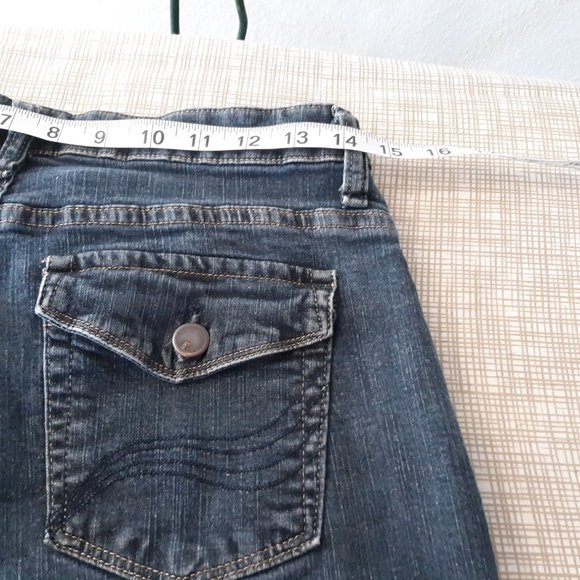 Lee Jeans Women's Size 8 SHORT Bootcut Slender Secret Lower On The Waist Denim - Picture 8 of 12